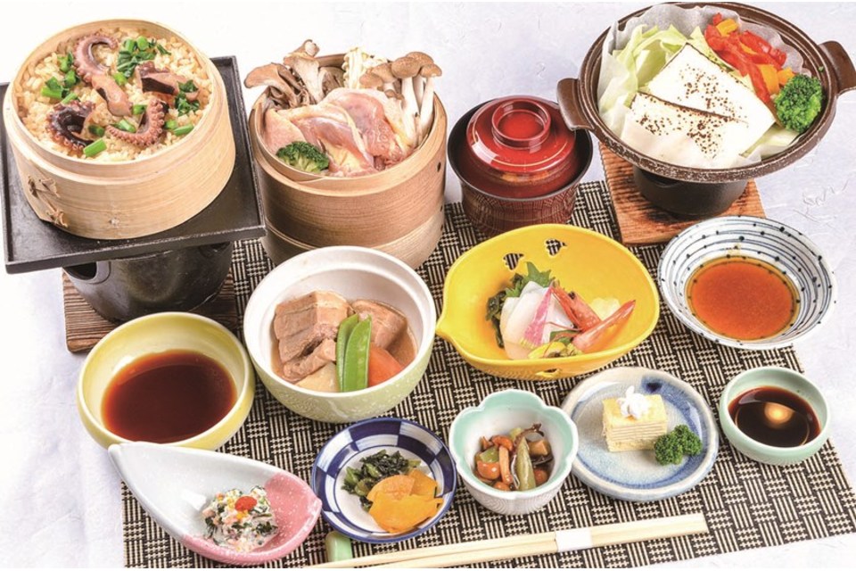 三原の老舗酒蔵見学と白竜湖でいただく三原名物『たこ料理』の商品画像01